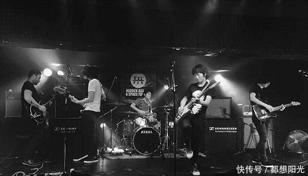 平淡|“乐夏”一轮游之后的声音玩具:在综艺舞台上平淡即是原罪