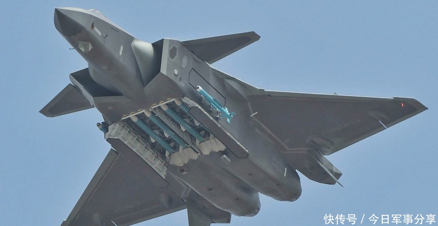 相比|为什么相比于歼20各国都更愿意仿制F22?国际专家:仿制不了