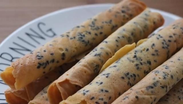 平底锅|用3个鸡蛋做的小零食,香甜酥脆,平底锅就搞定,比买的还香