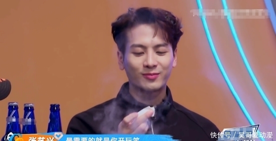 脏话|张艺兴爱显摆,对王一博上课还飚脏话,在钟汉良面前当老师教演戏