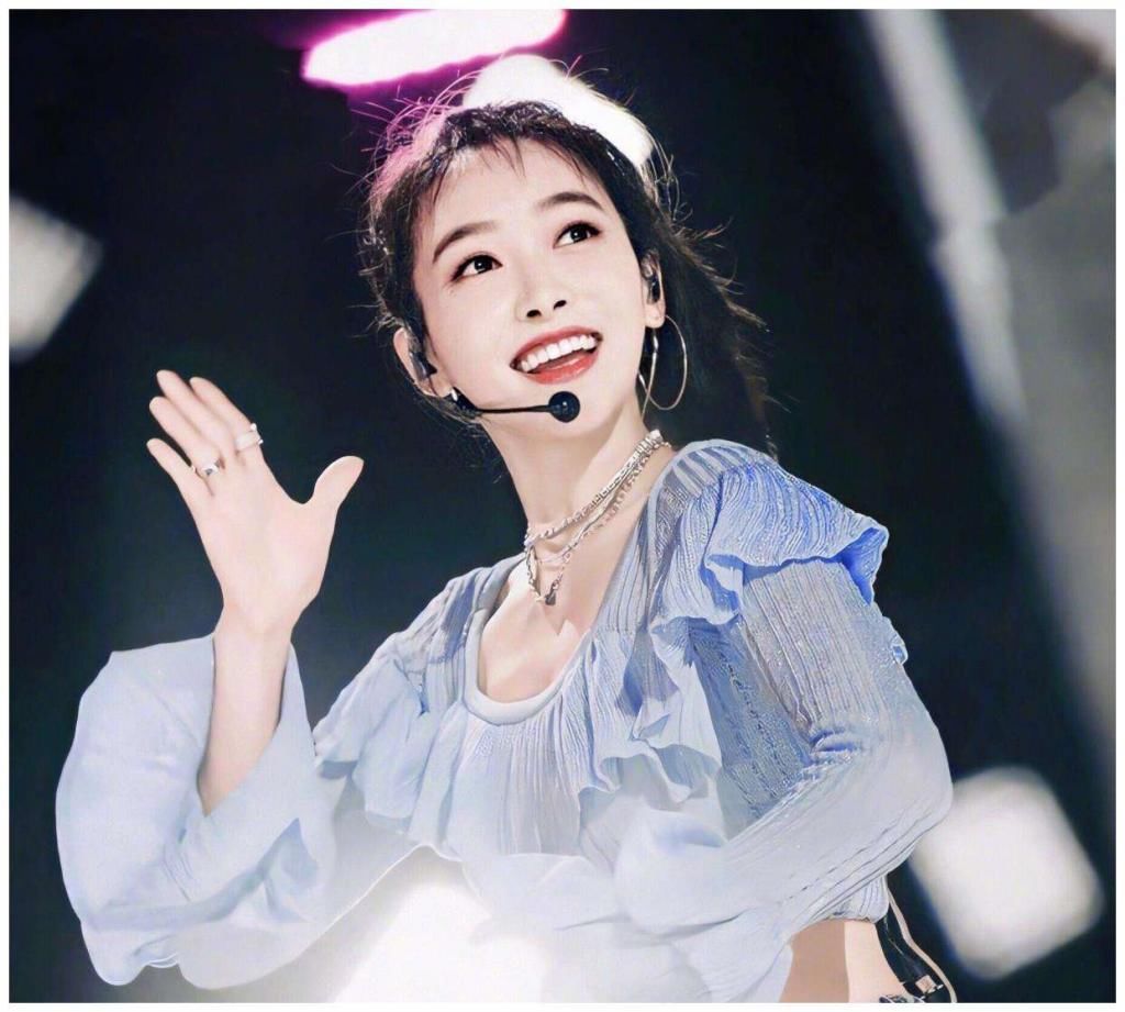  担当|敢担当、敢做梦的宋茜：从f（x）队长到《创造营》导师，她无所畏惧！