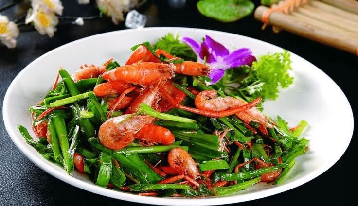  钙质|夏季，宁可少吃猪肉，也要多吃此菜，钙质是鸡蛋3倍，孩子长个头