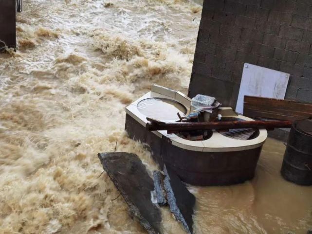 连遭|恩施全境连遭暴雨袭击，来凤多地受灾！