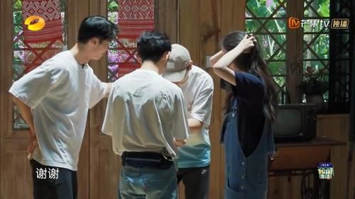  好看|《向往的生活》不好看了，这口锅四位常驻嘉宾也得背