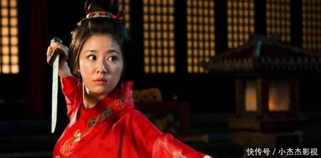 孙尚香|孙尚香睡觉有个坏习惯,法正建议刘备,分而居之