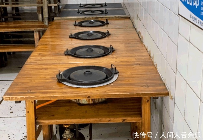 烤锅|脾气挺大的烤肉苍蝇馆 被骂哭了都要吃?