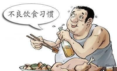  胃溃疡|胃不好来点牛奶？那你可知道那些人是不能喝牛奶的吗！