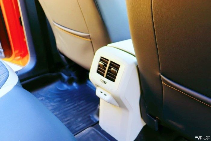  铠的|不论前路，勇于前行，途铠的用车体验及外观内饰细节分享！