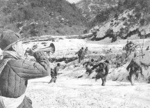 朝鲜战争|朝鲜战争中英军精锐尽出，志愿军：来得好，新账旧账一起算