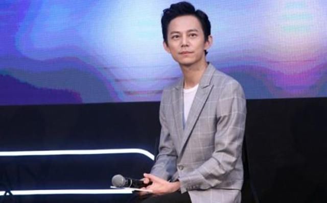  节目|多年好友节目同台，万年老好人何炅为何全程冷脸？原因竟是这样！