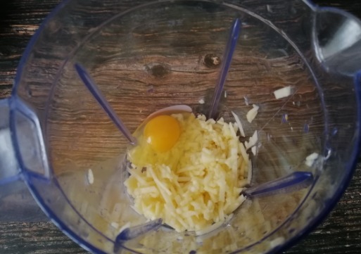 忘不了|苹果别再直接吃了,加1个鸡蛋,不油炸也不烙,吃一次就忘不了