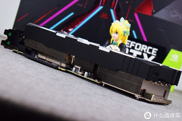 耕升RTX3080炫光|武装到牙齿的性能巨兽,耕升GeForce RTX 3080炫光游戏显卡开箱试玩