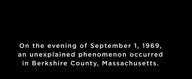  尺度|离奇跳楼、弑夫杀妻、外星人绑架，美国版《走进科学》尺度惊人