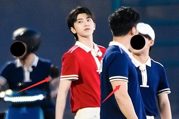  男团|张大大参加跑男团，其他男嘉宾都没戴防晒袖，谁注意他的打扮？