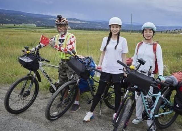  缺点|综艺太容易暴露缺点，赵丽颖杨幂接连翻车，性格问题都很明显