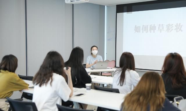  网红|如涵：网红经济不是你想的那么简单