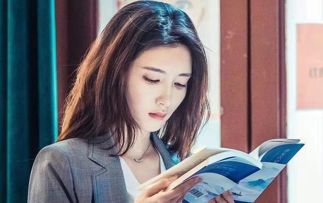  感情|《三十而已》王漫妮：所谓真爱，就是和富人谈感情？