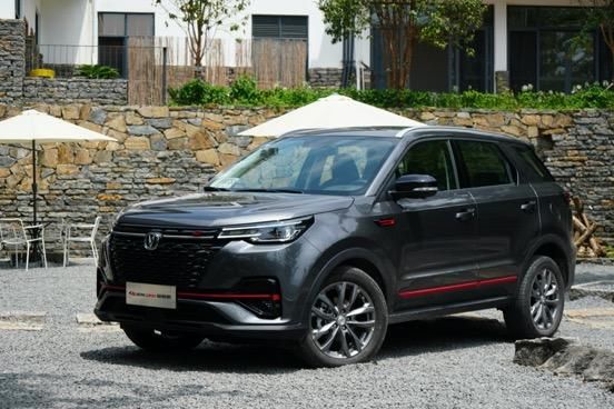 蓝鲸|恬静身躯下的澎湃心脏——长安CS55PLUS蓝鲸版试驾