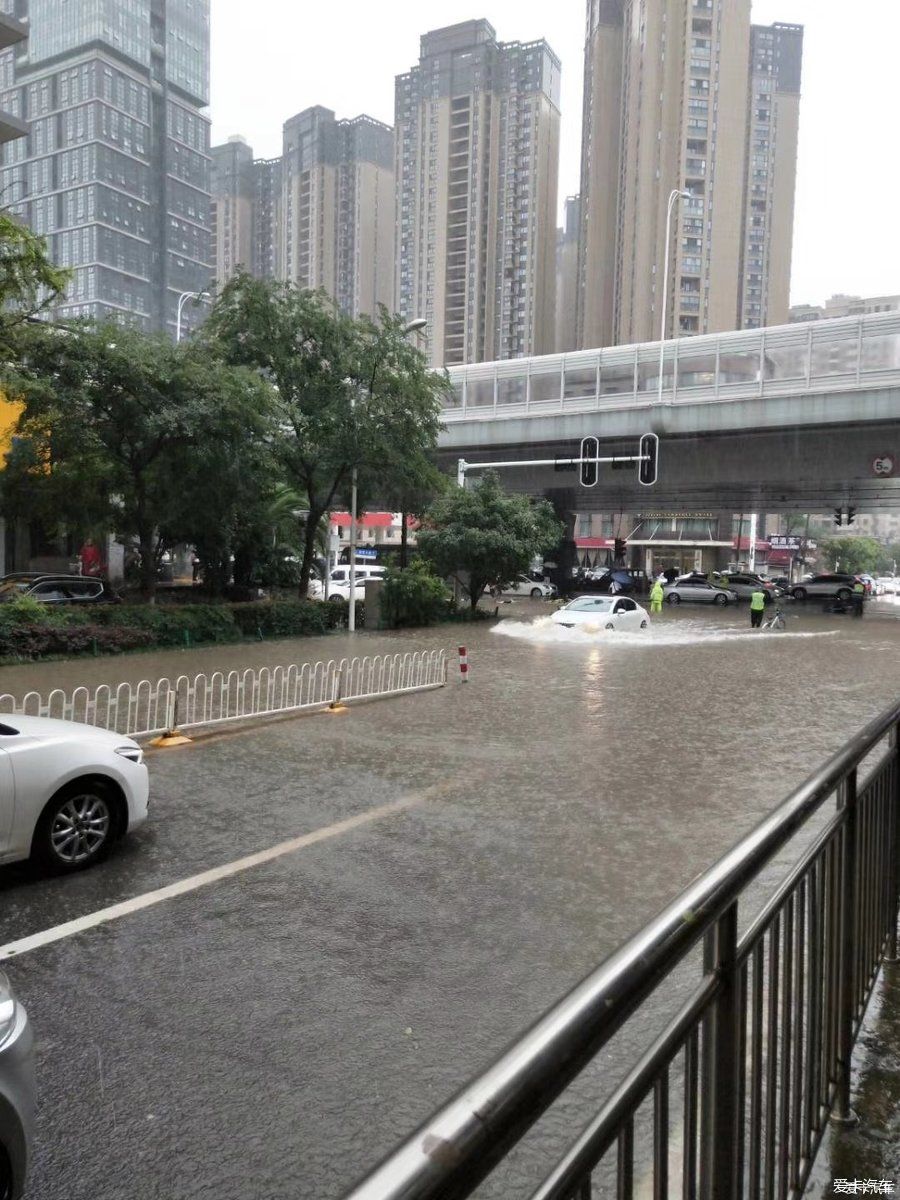  历史|明天凌晨武汉经过历史第三的洪峰