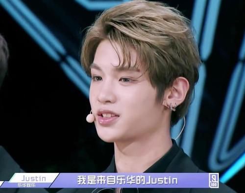  小时代|黄明昊成为快本常驻主持！看到回怼陈学冬这一幕，网友直呼不意外