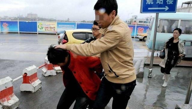 远离|人贩子越来越多,这三种人要让孩子远离,否则后悔都来不及