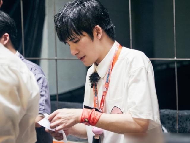  受欢迎|目前最受欢迎综艺排行：《街舞3》仅获第三，《浪姐》也输给它