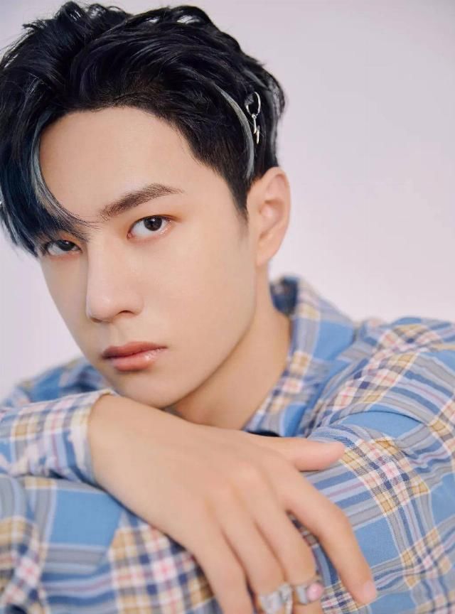  综艺|榜妹热线 | 王一博个人工作室、宋茜金鹰女神、丁禹兮代言、杨超越综艺、何洛洛跑男