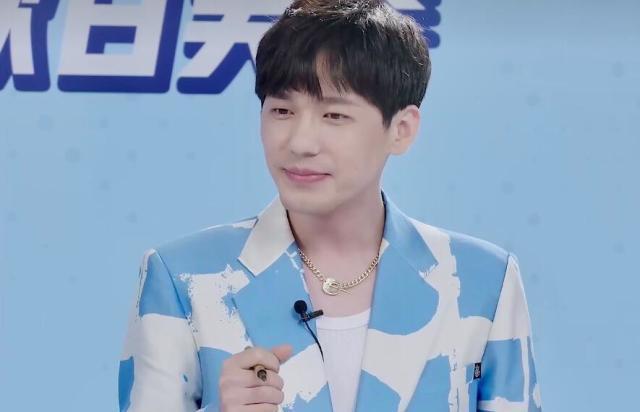  郑爽|当明星遇上“奇葩”同事，他们会作何反应？是尴尬？还是更尴尬？