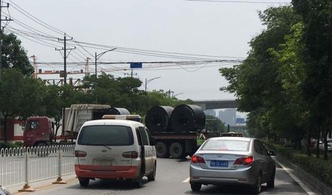  交警部门|铁山治超站：重拳出击确保汛期公路畅通