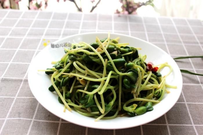  做法|此菜做法简单炒炒好，每天晚餐来一盘，瘦出小蛮腰，远离小肚腩
