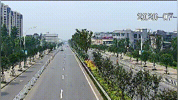 冒烟|行驶途中,车子冒烟,下一幕很暖心!