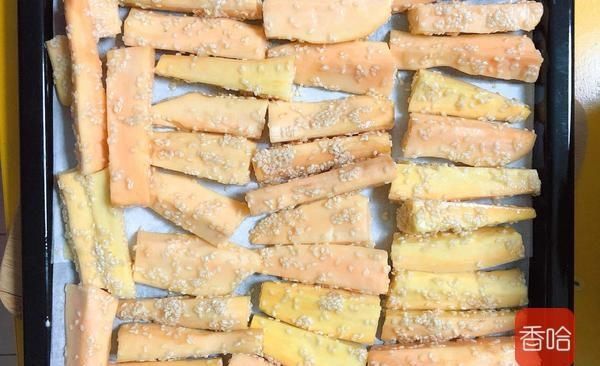 做法|红薯别只用来熬粥,试试这种做法,清甜酥脆饱腹减脂