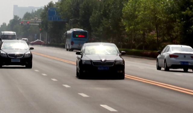  通标线指示|扣分罚款！豫Q00686、豫QRS879...驻马店42辆曝光