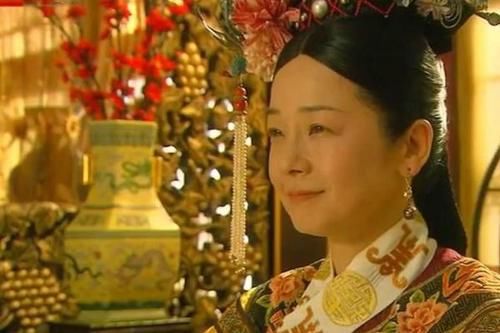 女强人|中国历史上三个女强人都关爱娘家人，慈禧的做法却与其他两位不同！