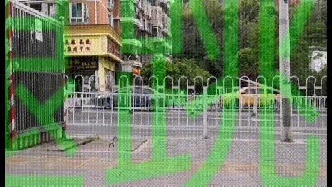 走路|突发!男子路口触电身亡,网友惊呼:走路都不安全了?官方回应...