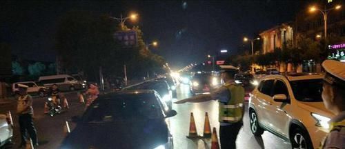  喝了酒还|喝了酒在车内休息,汽车未启动算不算酒驾?交警:再强调一次!