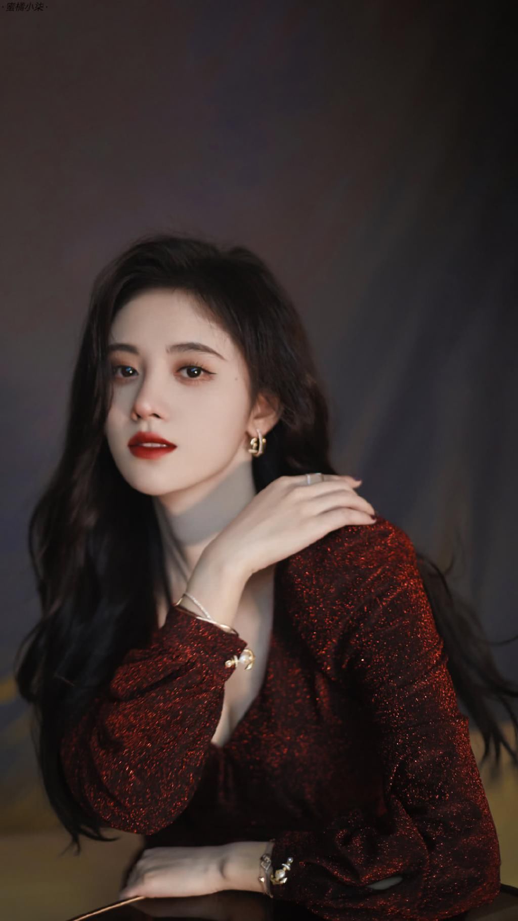 节目|武艺称鞠婧祎的优点是身高,一旁何炅的反应亮了,这也太实在了吧