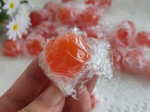 咸鸭蛋|如何保存生的咸鸭蛋黄?其实很简单,什么时候需要拿出来都可以