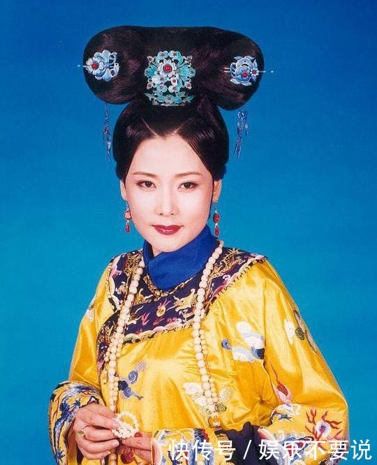 父亲|何赛飞和妹妹十年“夫妻”,与初恋裸婚恩爱32年,今成大赢家