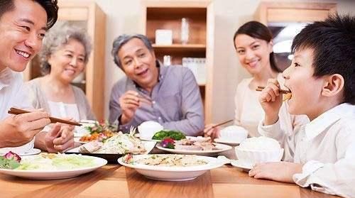 回家|回家吃饭日到了，你多久没有回家陪孩子用膳，或者秀一秀厨艺了？