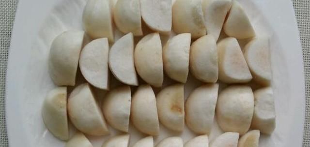 食物|它是碱性食物, 比土豆软糯比韭菜便宜, 养颜洁齿乌发, 女人要多吃