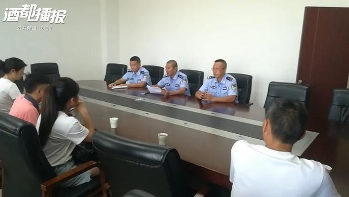 罚款|行政罚款两百元！翠屏公安开出不文明养犬首张罚单！