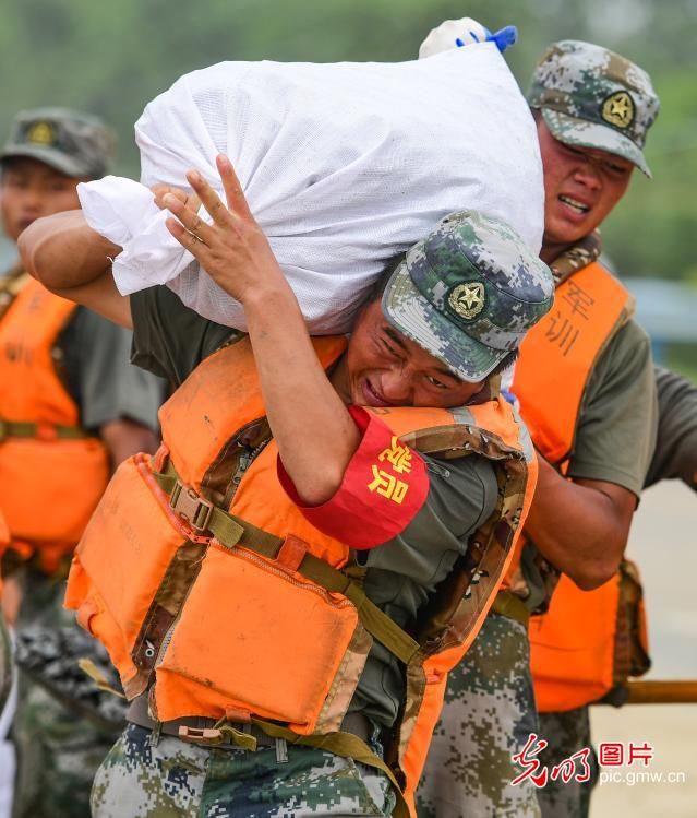 合肥市环巢|向乘风破浪的抗洪勇士致敬