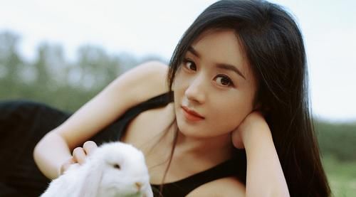  乘风破浪|张含韵称不敢邀请赵丽颖助演，被问其中缘由，表情说明一切