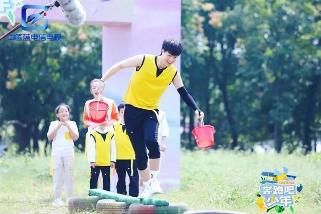  打造|浙江广电新媒体打造 国内首档青少年户外励志综艺《奔跑吧少年》