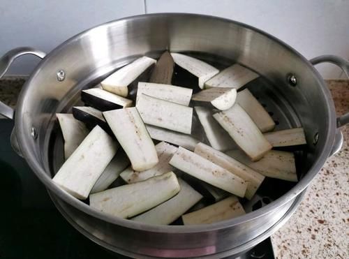  肉馅|入秋后就用它包饺子，给肉都不换，老公一顿能吃30个，太美味了