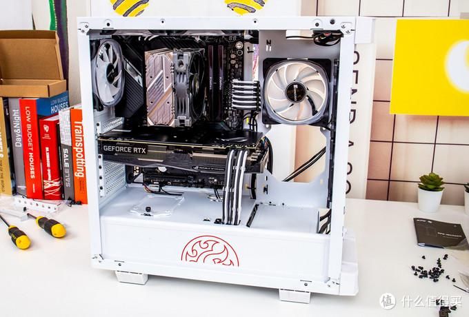  款机箱|存储厂的机箱是什么样子？威刚(ADATA) XPG 入侵者机箱测评