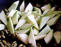  好吃|用你没试过的方子，烧个好吃的西葫芦