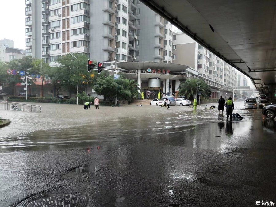  历史|明天凌晨武汉经过历史第三的洪峰