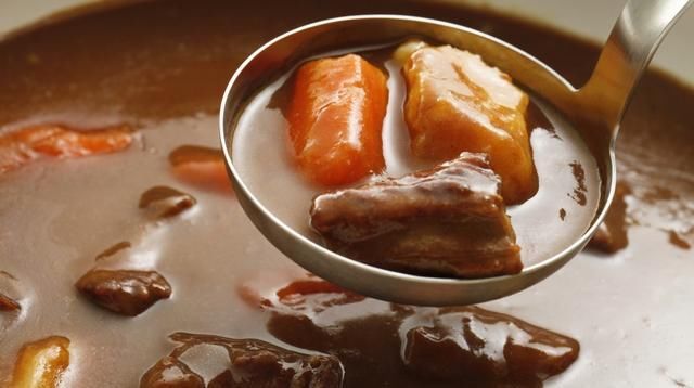  味道|咖喱怎么煮更好吃？日本烹饪专家教你：10个提升咖喱味道秘方